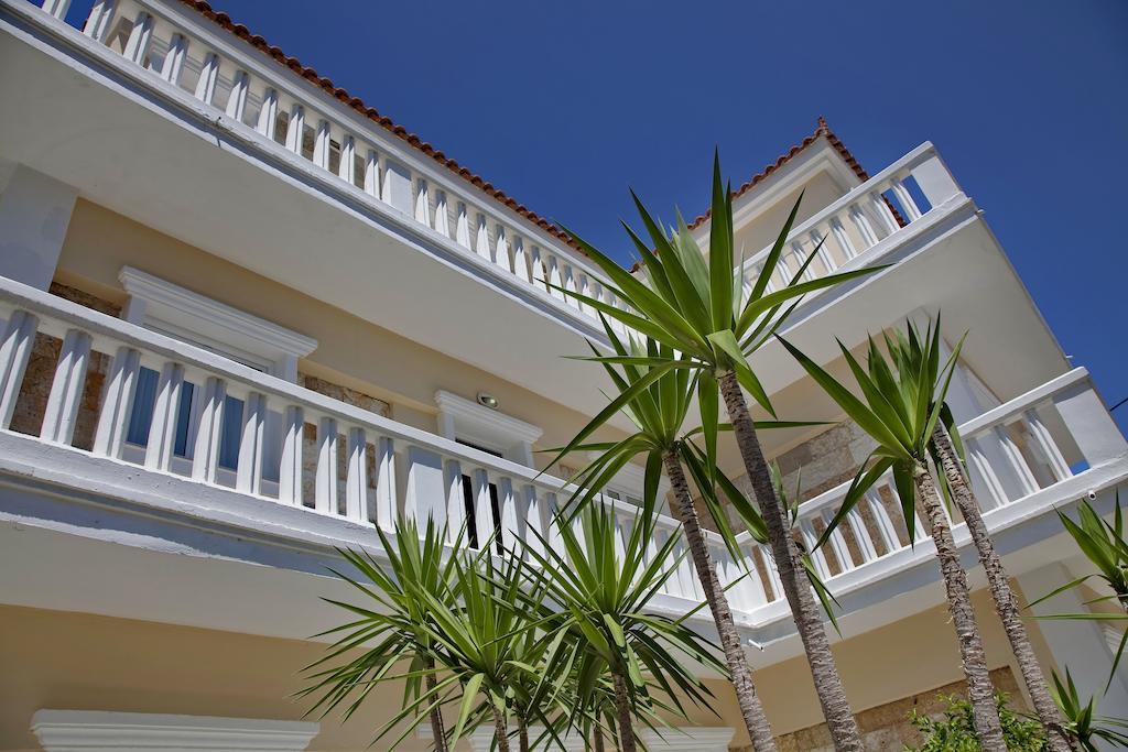 Jo An Beach Hotel Adelianos Kampos Ngoại thất bức ảnh