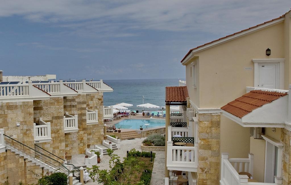 Jo An Beach Hotel Adelianos Kampos Ngoại thất bức ảnh