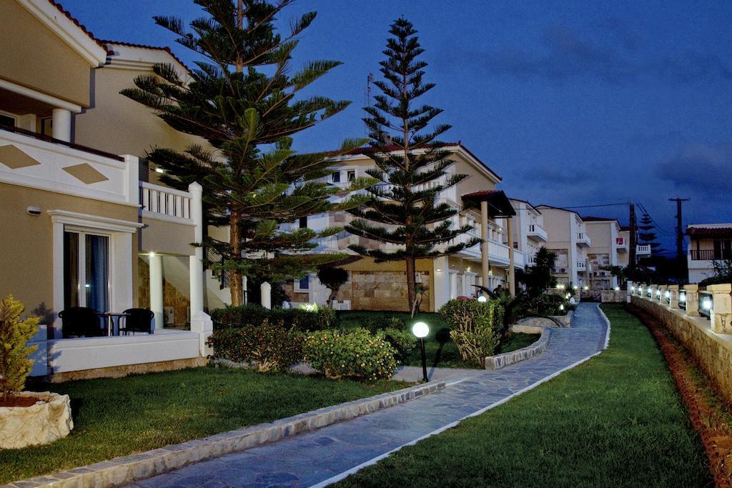 Jo An Beach Hotel Adelianos Kampos Ngoại thất bức ảnh