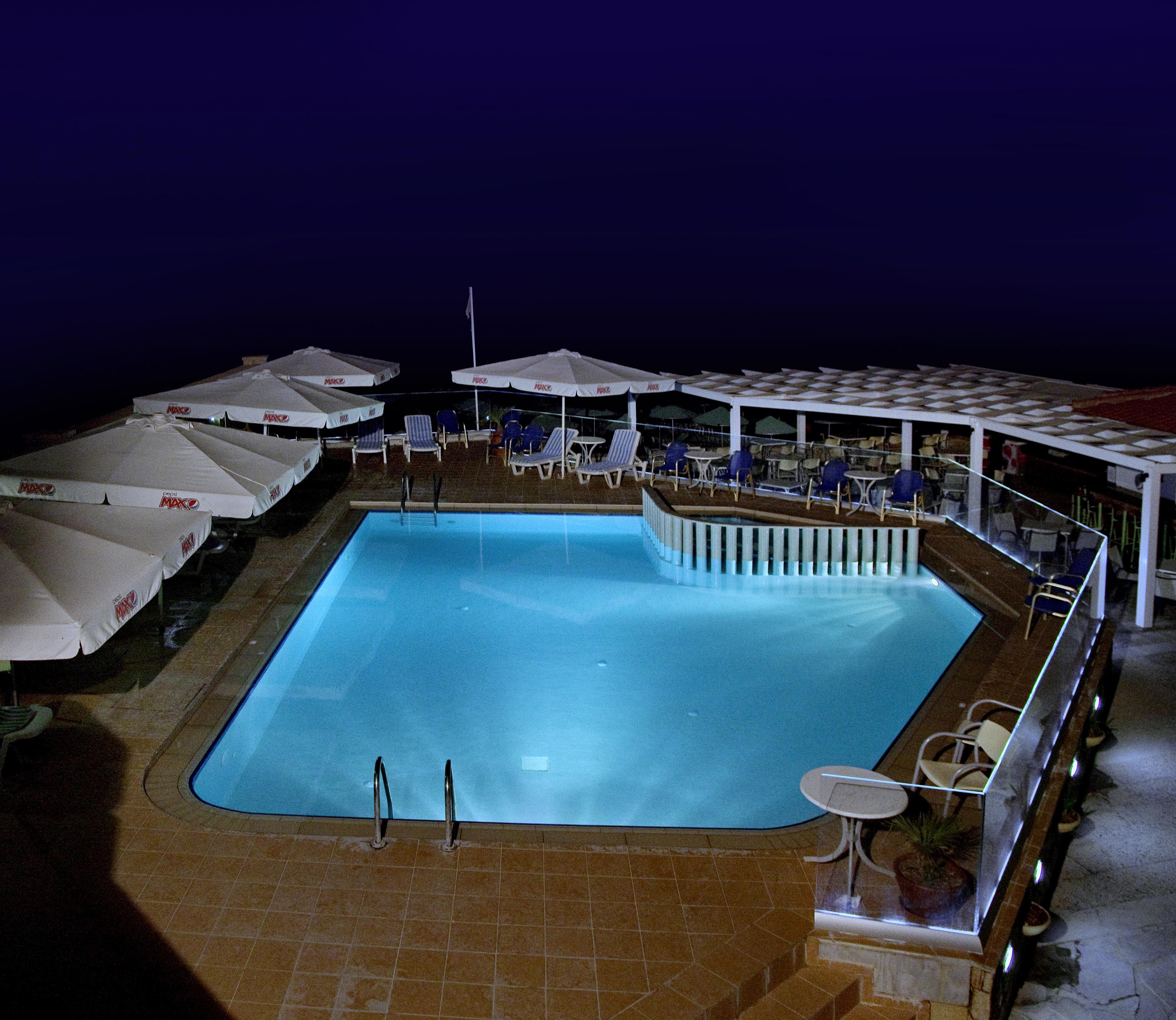 Jo An Beach Hotel Adelianos Kampos Ngoại thất bức ảnh