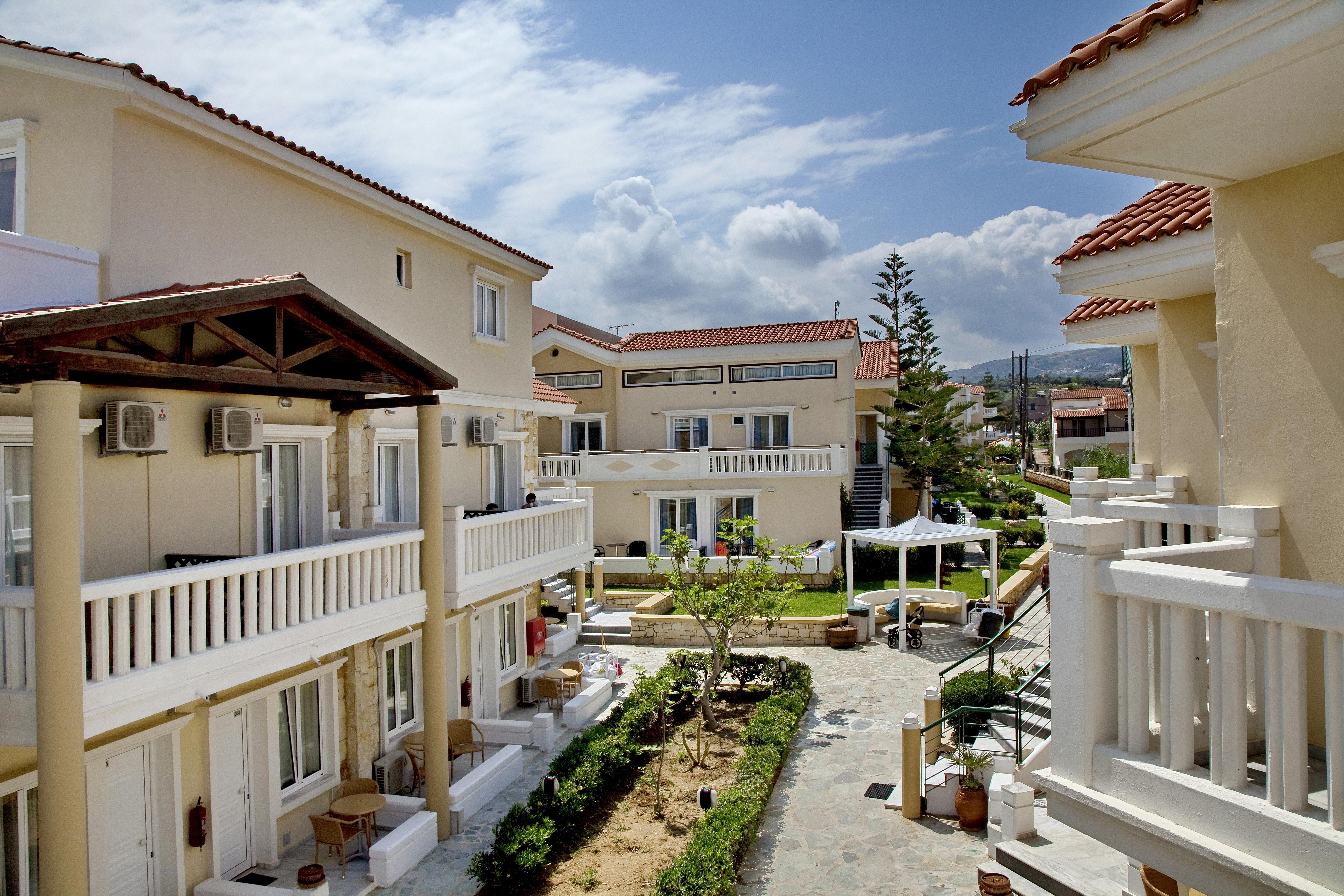 Jo An Beach Hotel Adelianos Kampos Ngoại thất bức ảnh