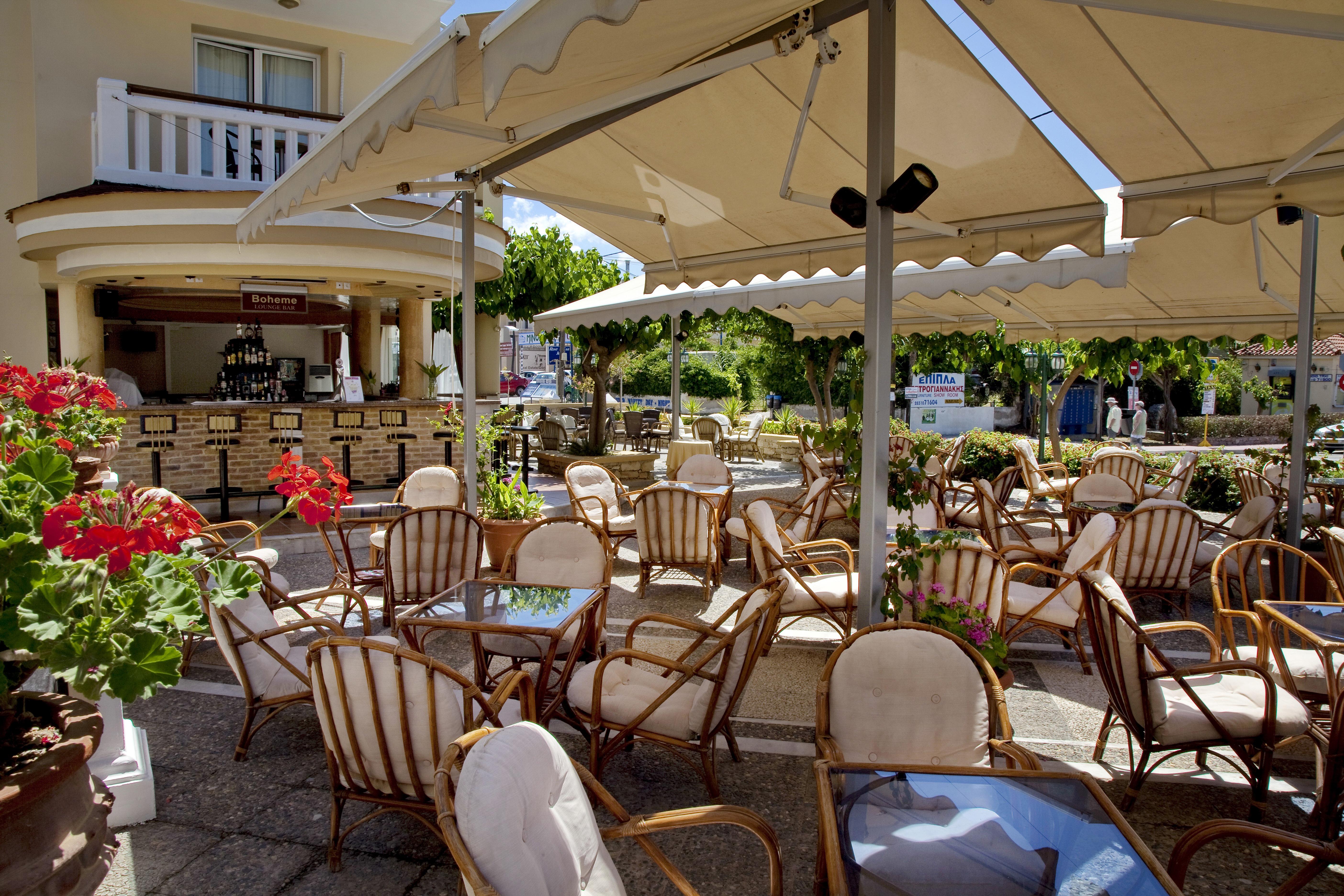 Jo An Beach Hotel Adelianos Kampos Ngoại thất bức ảnh