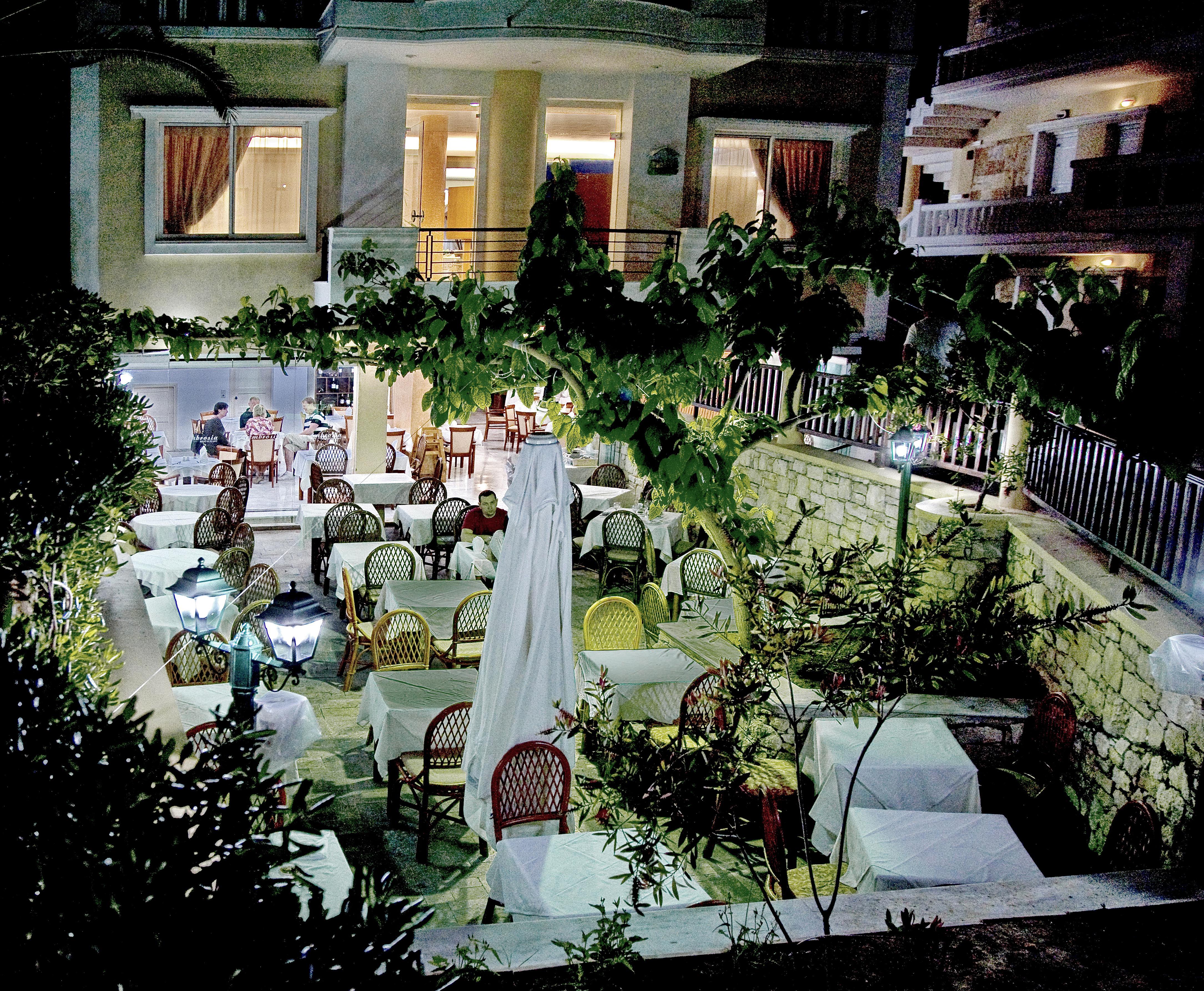 Jo An Beach Hotel Adelianos Kampos Ngoại thất bức ảnh