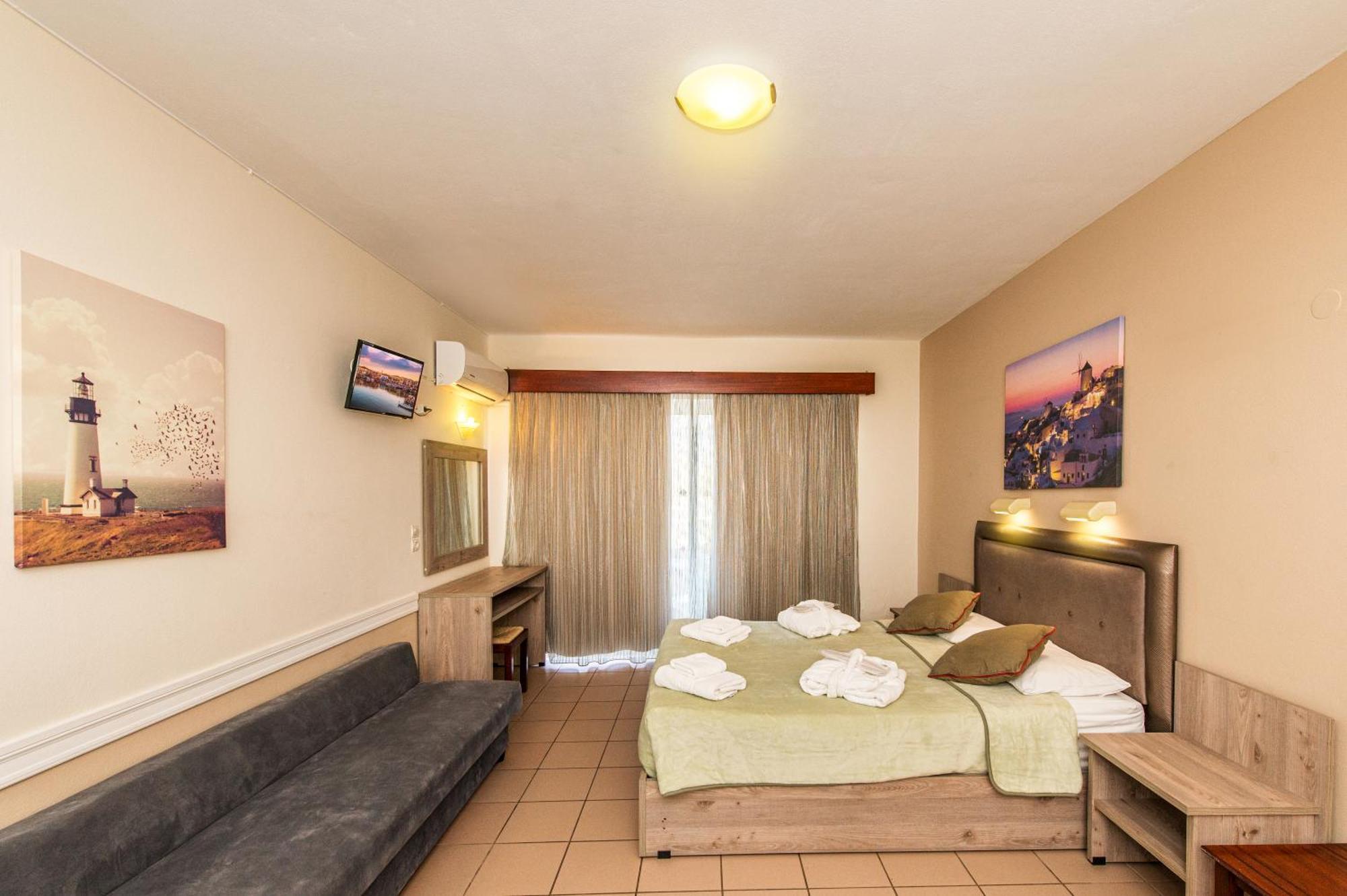 Jo An Beach Hotel Adelianos Kampos Ngoại thất bức ảnh